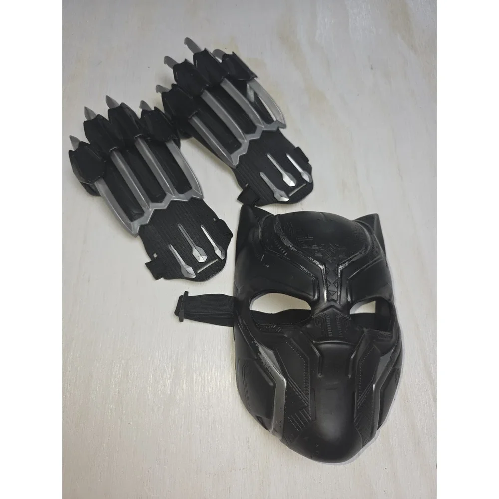 Marvel Black Panther Basic face Mask and Two Slash Claw hand props- 2015